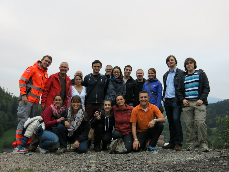 Group picture of project groups Flood and SAMETS in Slovakia, with interns from second group of Mob-Lab